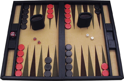 (backgammon set)